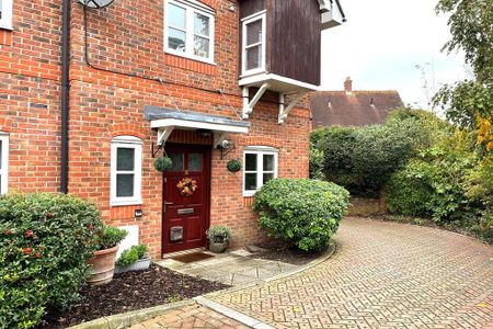3 bedroom terraced house to rent - Photo 4