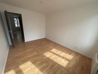 Location Appartement 2 pièces 35 m2 à Saint-Quentin - Photo 4