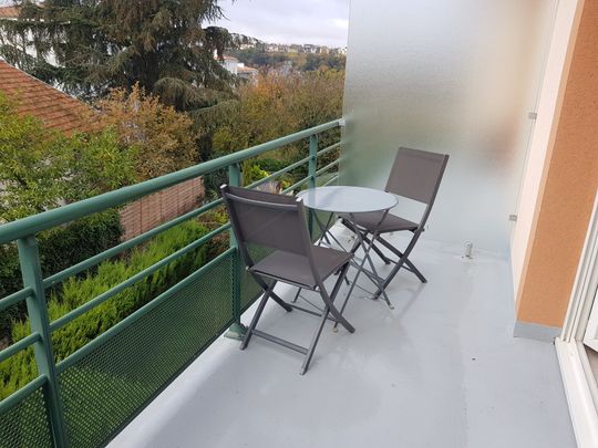 Location Appartement T2 avec balcon - BUXEROLLES - Photo 1