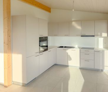 New 2.5-room apartment -Attic Splendid view of the Alps and the lake - Photo 5