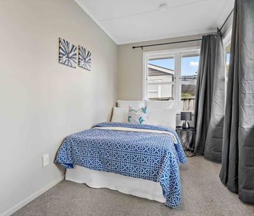 Sunny Brick & Tile Home on Expansive Section - Photo 4