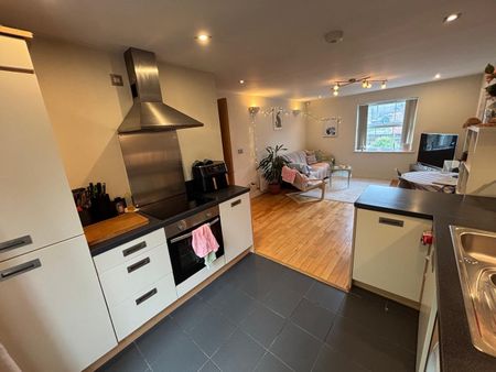 2 Bed Flat, The Junxion, LS5 - Photo 5