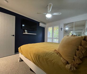 Modern 2-Bedroom Home with Extra Space & Prime Location! - Photo 2