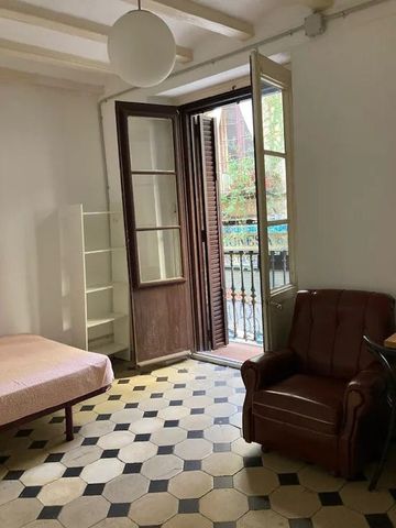 Carrer Ample, Barcelona, Catalonia 08002 - Photo 5