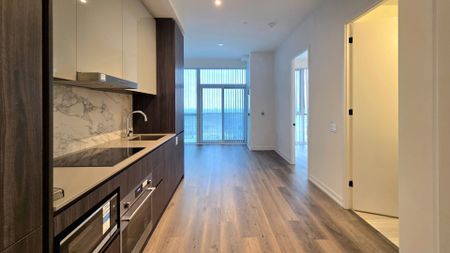 For Lease - 8 Interchange Way Unit# 3709, Vaughan, Ontario - Photo 4