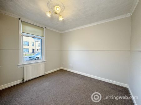 3 Bedroom Cottage to Rent - Photo 4