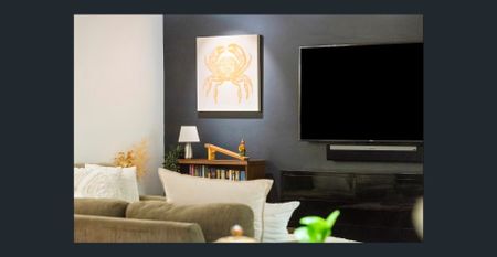 Luxury Beachside Bliss in North Wollongong - FULLY FURNISHED - Photo 4