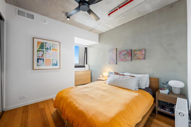 Stunning Sustainable 2-Bedroom Apartment in Nightingale Brunswick East - Photo 1