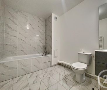 Location Appartement 2 pièces 41m² PONTHIERRY 77310 - Photo 2