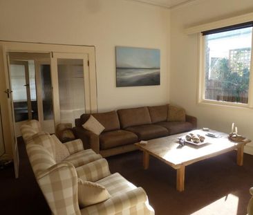 12 Carpenter Street, Brighton VIC 3186 - House For Rent | Domain - Photo 3