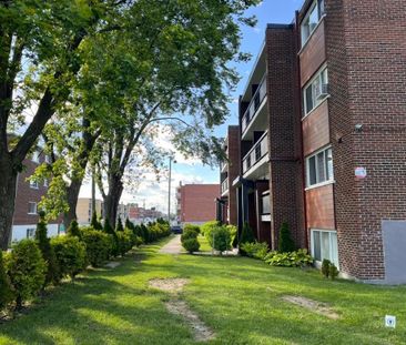 Modern 5 1/2 + appliances + parking, Chemoday Laval - Photo 3