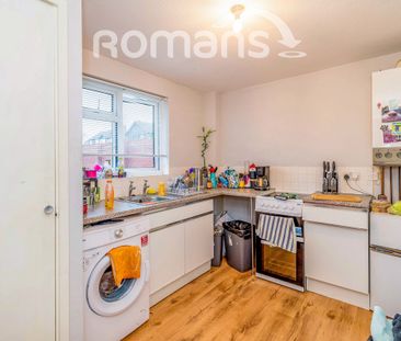 2 bedroom maisonette to rent - Photo 6