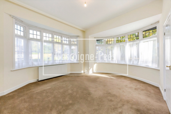 Hillier Road, Guildford - Photo 1