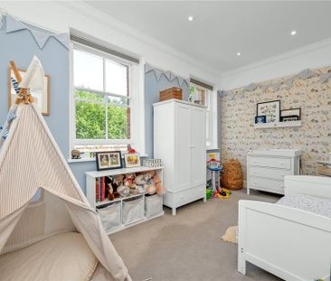 4 bedroom detached house to rent - Photo 4