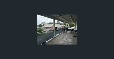 THE "ULTIMATE" APARTMENT! - Photo 2