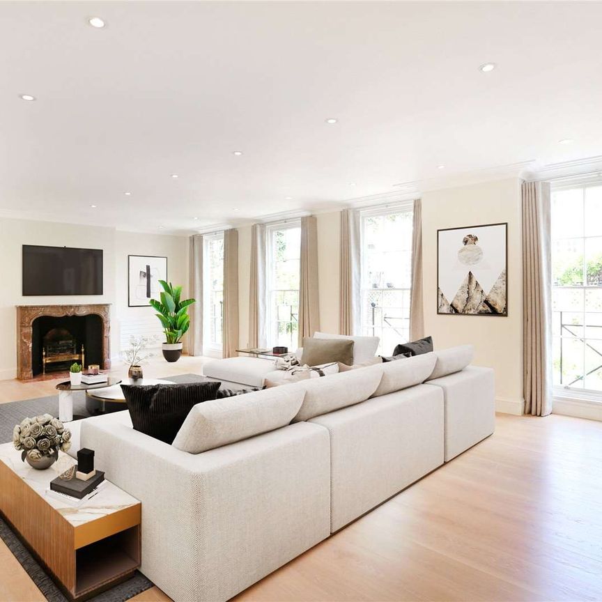 An unfurnished beautifully presented family house in Holland Park. - Photo 1