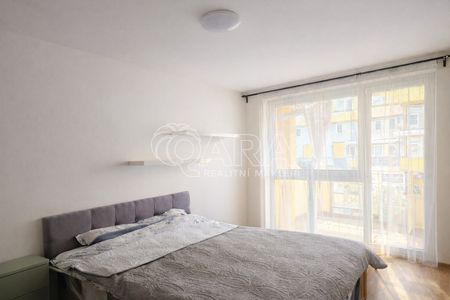 Pronájem bytu 2+kk 52 m² - Photo 2