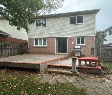 For Lease - 3194 Renton Road, Burlington, Ontario - Photo 3