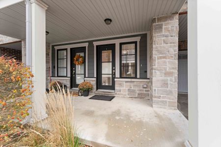 For Lease - 219 Dundas Street Unit# 27, Hamilton, Ontario - Photo 4