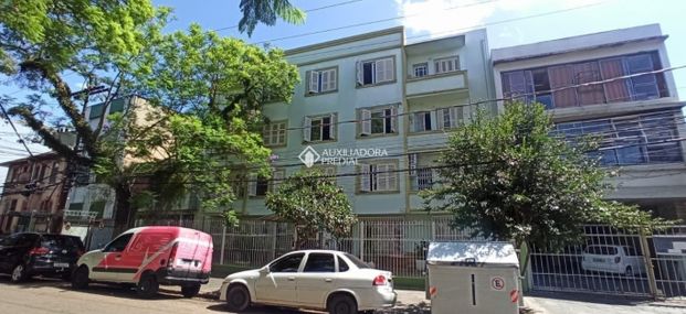 Apartamento com 2 quartos e 54m² para alugar em Floresta, Porto Alegre. - Photo 1