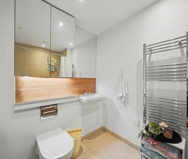 1 Bed Flat, Station House, SE8 - Photo 6