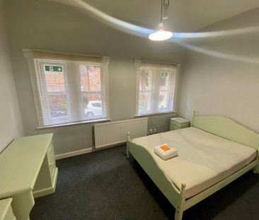 Burns Street, Arboretum, Property for rent - Photo 2