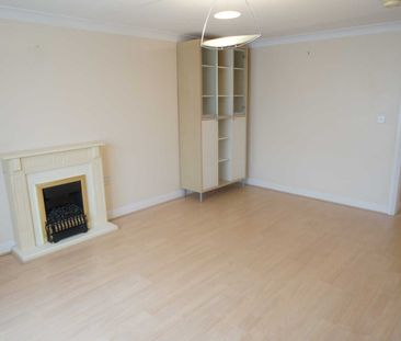 Price £1,175 pcm - Available 15/01/2026 - Unfurnished - Photo 2