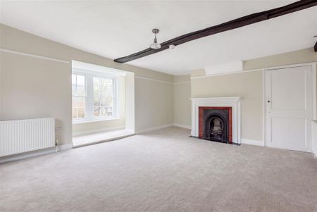 5 bedroom detached house to rent - Photo 3