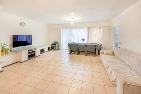 Ruim 2-slaapkamer appartement te huur – Veemarkt 33, Mechelen - Photo 2