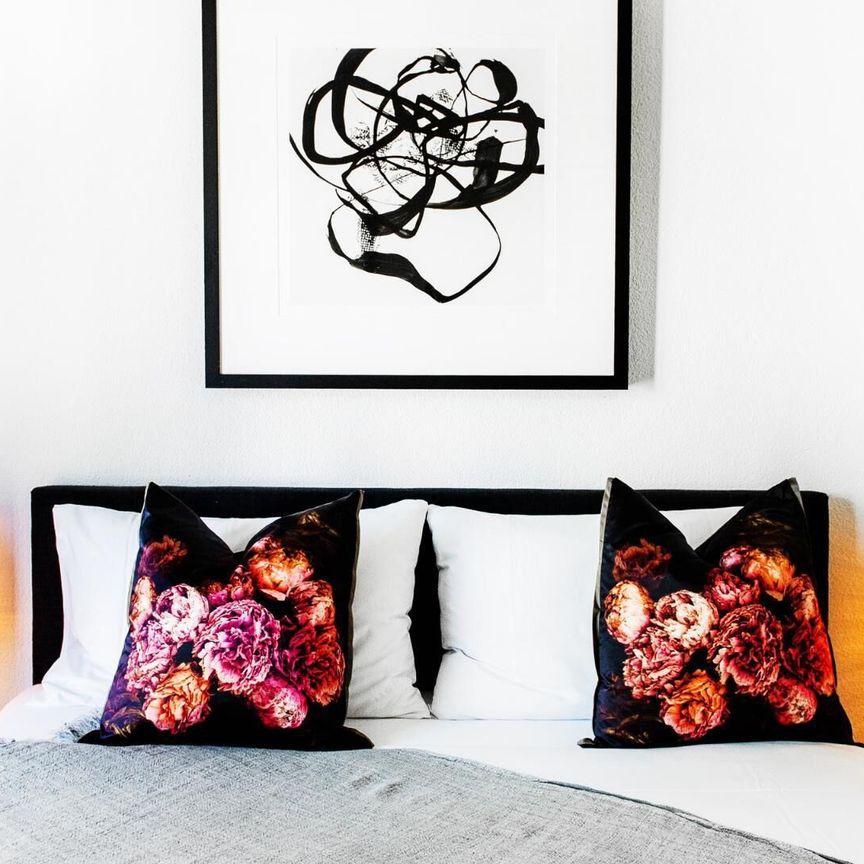 APPARTEMENT DE LUXE AVEC SERVICES HÔTELIERS DE 1 CHAMBRE - APPARTEMENT MEUBLÉ DE HAUTE QUALITÉ AVEC BALCON ET GRANDE TERRASSE - Foto 1