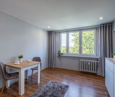 Umeblowana kawalerka - Zdjęcie 3