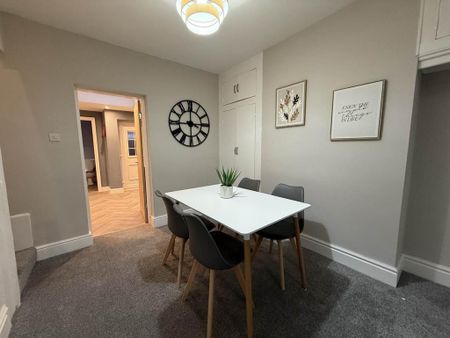 2 bedroom house share to rent - Photo 2