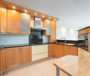 GELIJKVLOERS APP MET GARAGE - Photo 6