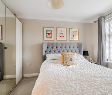 2 bedroom apartment to rent - Photo 5