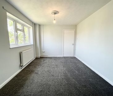 2 Bedroom Flat To Let - Photo 1