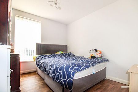 2 bedroom maisonette to rent - Photo 3