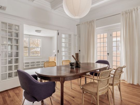 For Lease - 347 Walmer Road Unit# Main, Toronto, Ontario - Photo 1