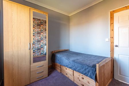 2 bedroom flat to rent - Photo 5