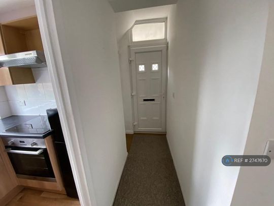 2 bedroom maisonette to rent - Photo 1