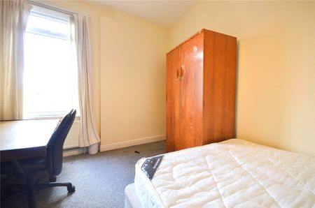 Carill Drive, Manchester, Greater Manchester, M14 6WR - Photo 4