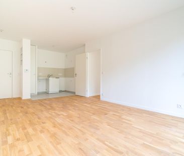 location Appartement F2 DE 45m² À VILLIERS SUR MARNE - Photo 3