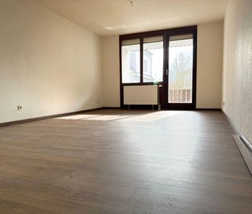 HN, Nähe Wertwiesenpark: Neu renov. 2 Zi.-Wohnung m. Balkon u. TG-S... - Photo 1
