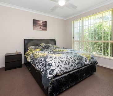 Quality Family Living in Aberglasslyn - Photo 5