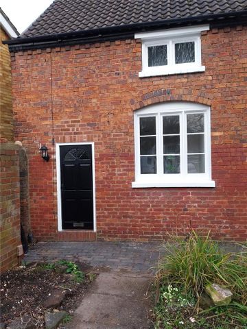 1 bedroom terraced house to rent - Photo 2