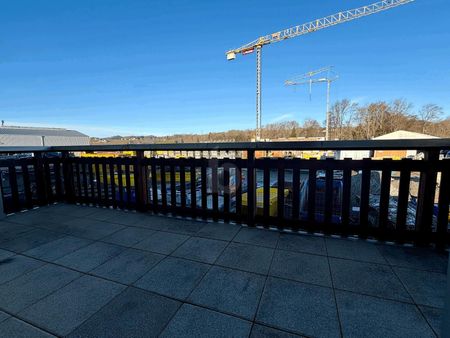 IDÉAL POUR UNE FAMILLE – SPACIEUX AVEC BALCON - Foto 4