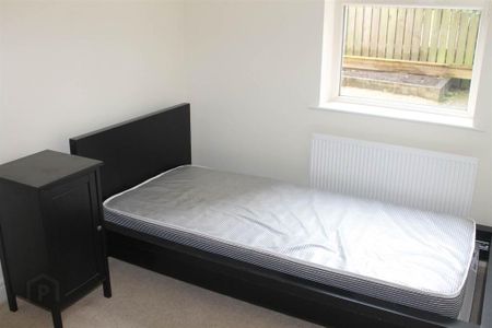 Apt 3 Holly Hall, 3a Green Road, Belfast, BT5 6JA - Photo 3