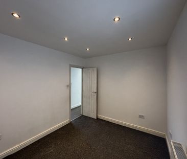 VictoriaRoad, BURTON-ON-TRENT - Photo 3