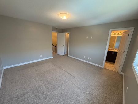 For Lease - 242 Yellowcress Way, Orleans - Cumberland and Area, Ontario - Photo 4
