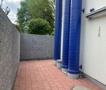Gemütliche 2.5-Zimmerwohnung mit geschütztem Gartensitzplatz - Photo 2