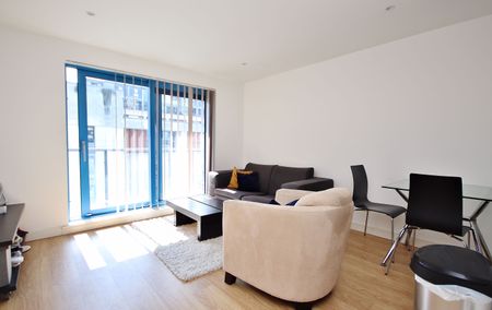 1 bed flat to rent in Westgate Apartments, London, E16 - Photo 4